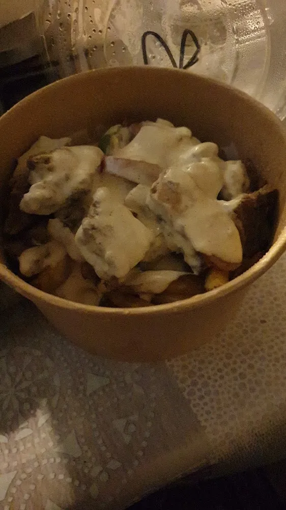 Poutine Aux Bœuf